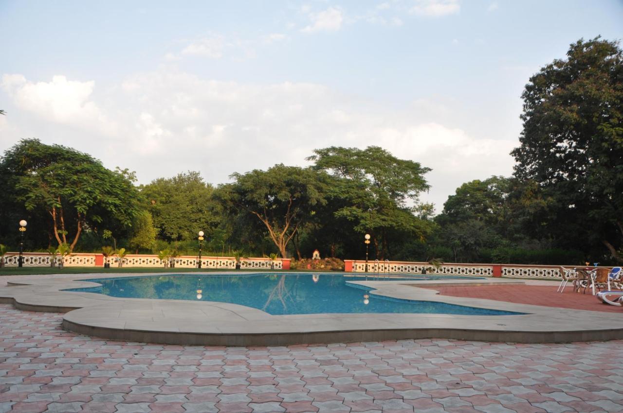 Orchard Palace Gondal Extérieur photo